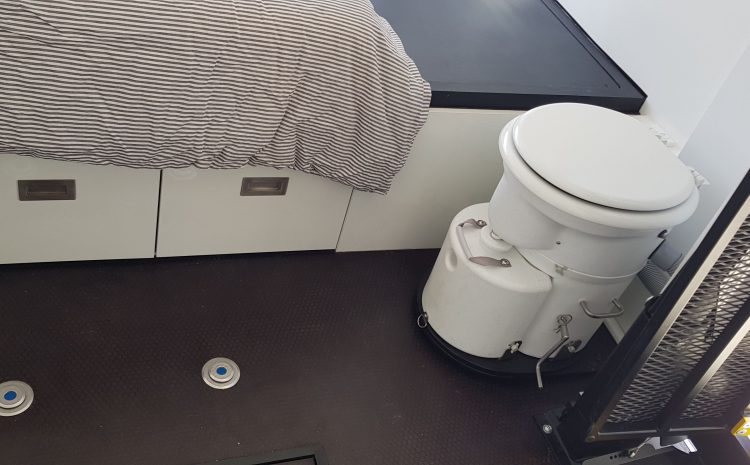 Flush toilet in Campervan